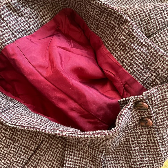 Outfit. Vintage slacks and 100% silk scarf - Picture 8 of 10